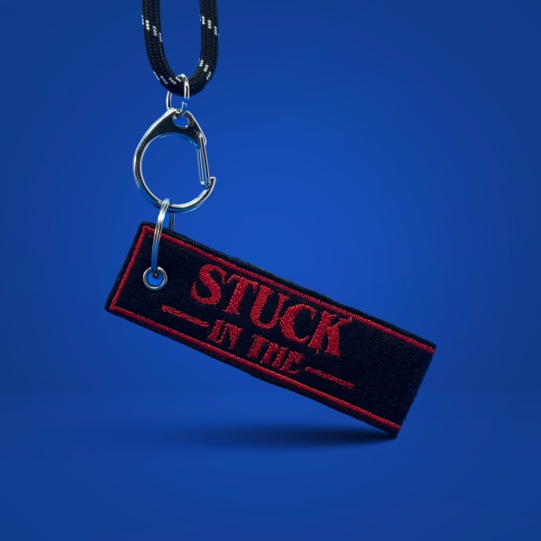Pakabukas "Stuck"