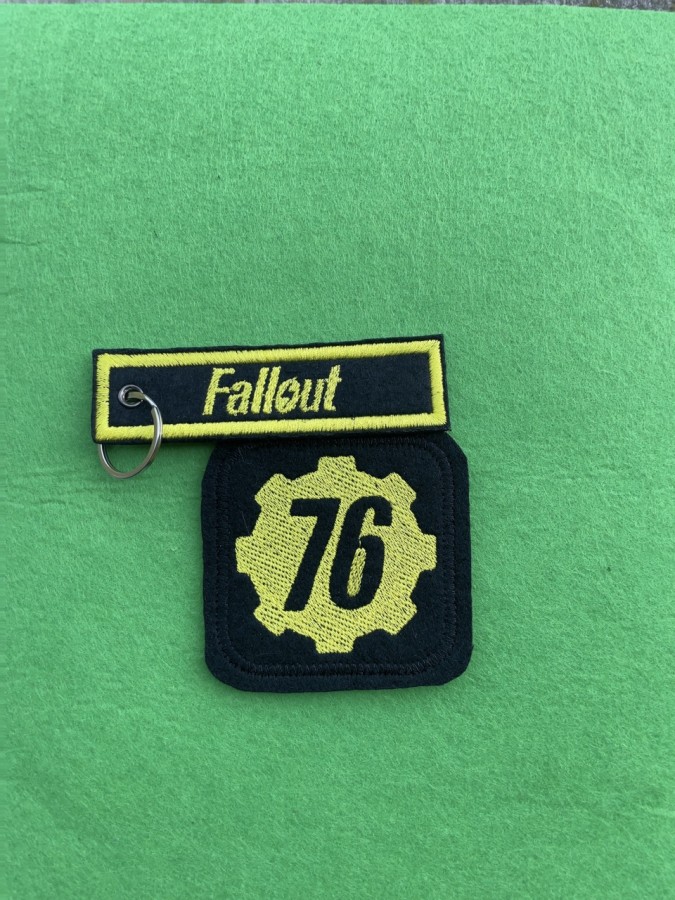 Pakabukas "FALLOUT2" Pakabukas "FALLOUT2"